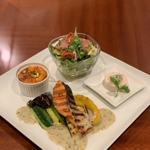 6月の休日ランチ
